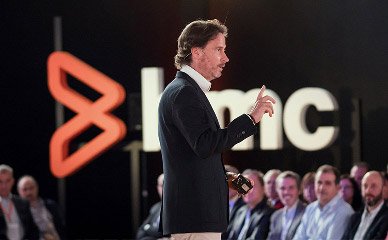 Ponencia de Victor Kuppers en un evento de empresa